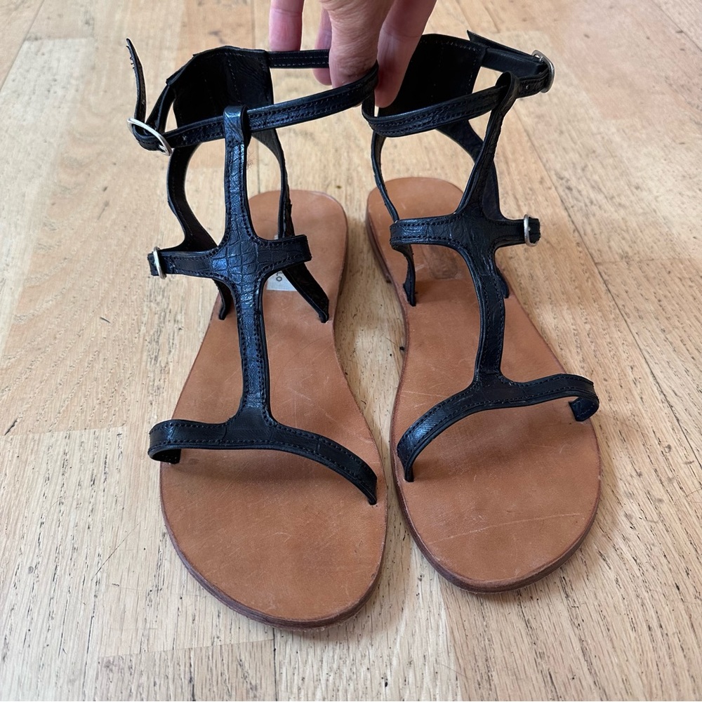Cocobolo black leather gladiator sandals women’s size 8